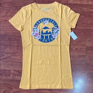 Aeropostale Classic Crew Yellow Graphic Tee Small